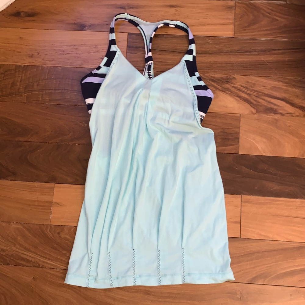 Lululemon tank